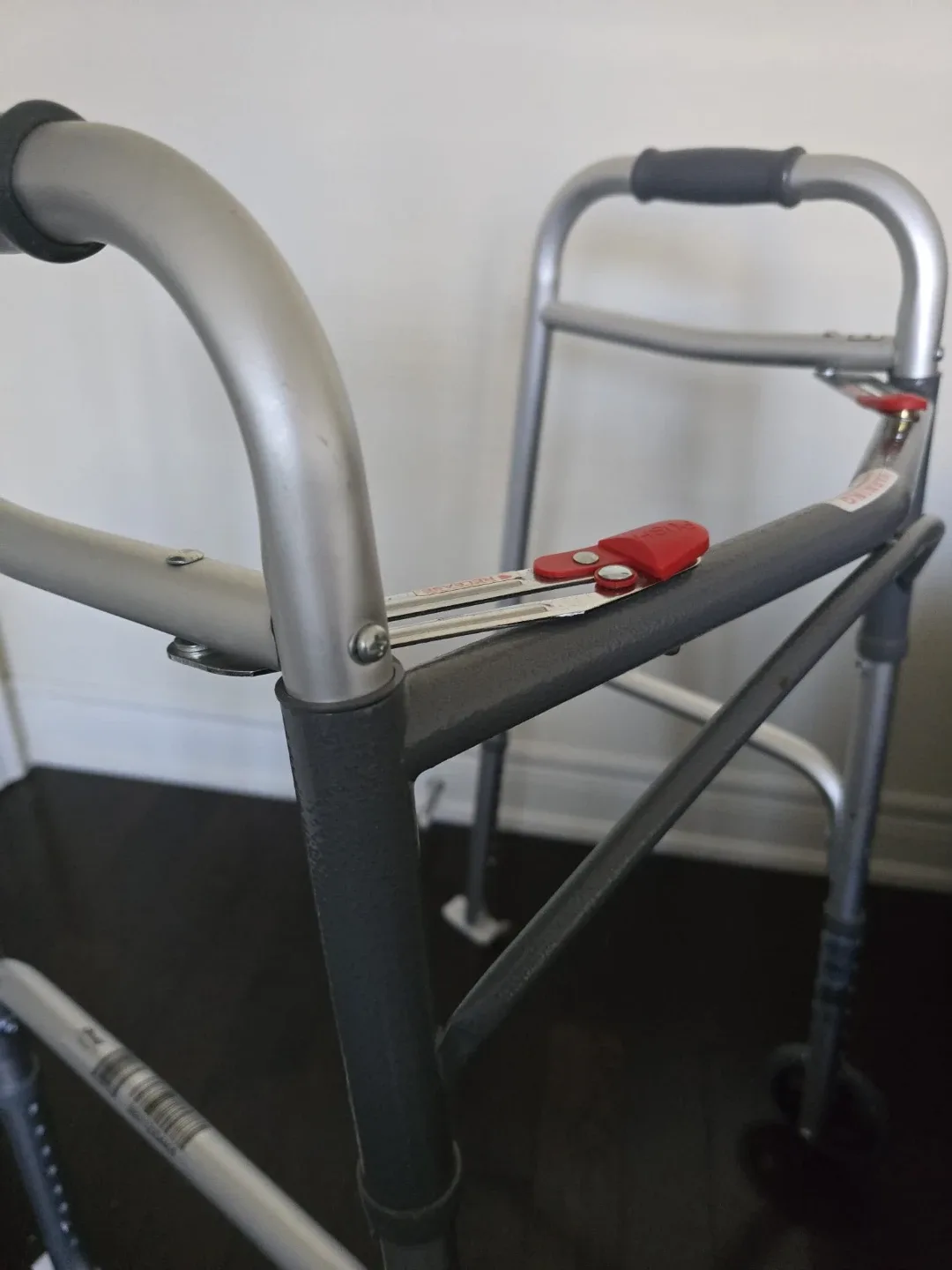 Drive Medical Folding Walker image indicator(2)
