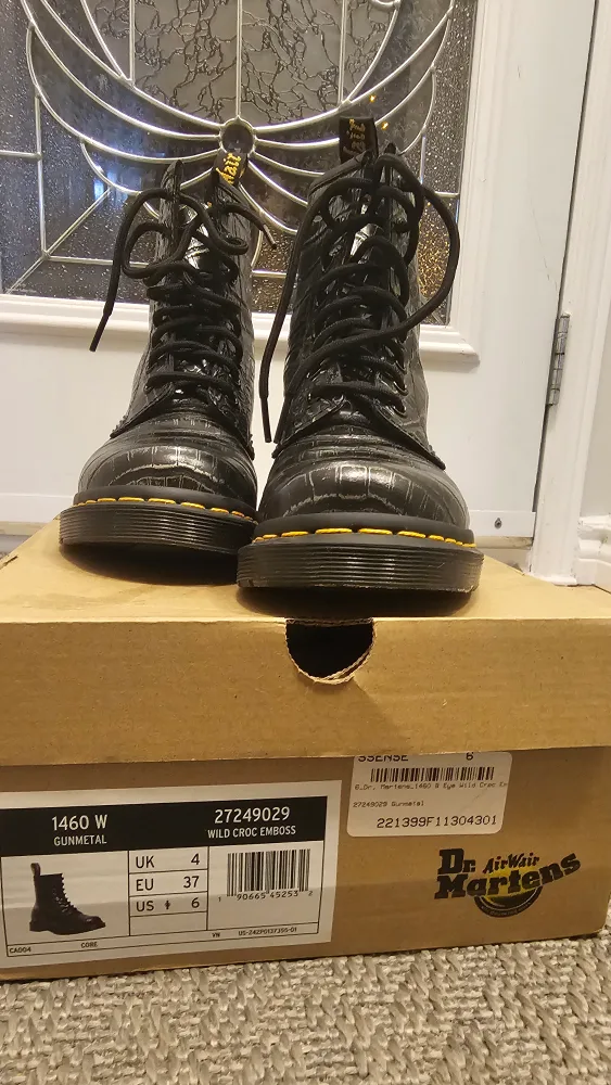 Dr. Martens 1460 W Gunmetal Wild Croc Emboss Boots - US 6 image indicator(2)
