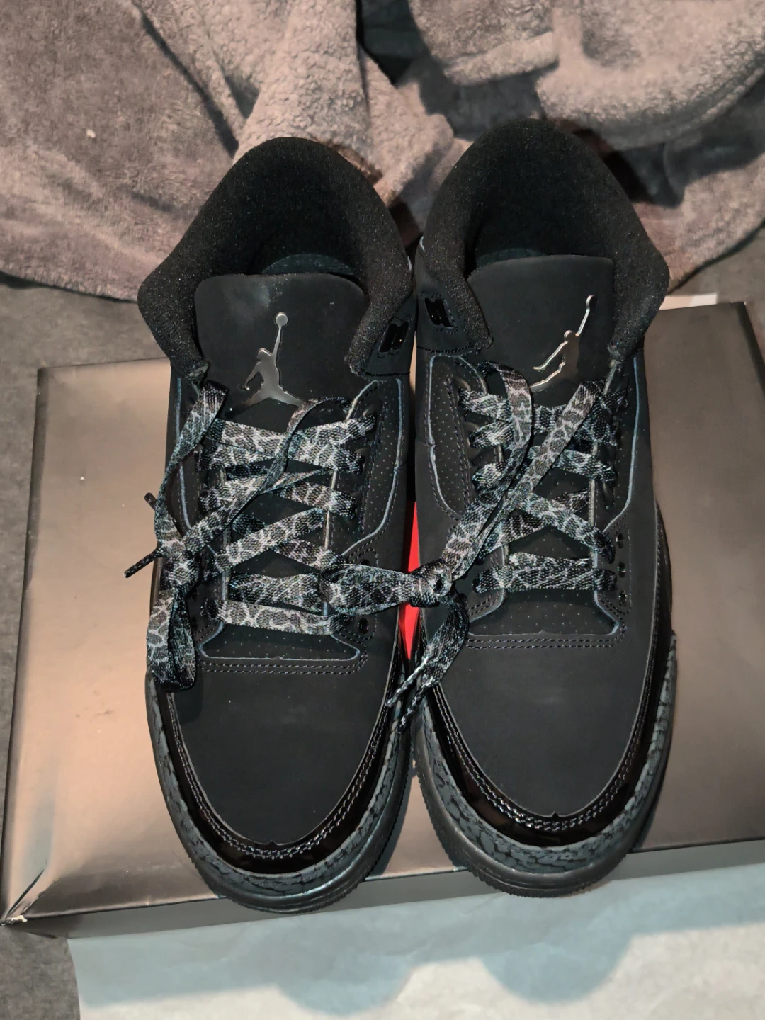 Air Jordan 3 Retro Black Cats - photo 4