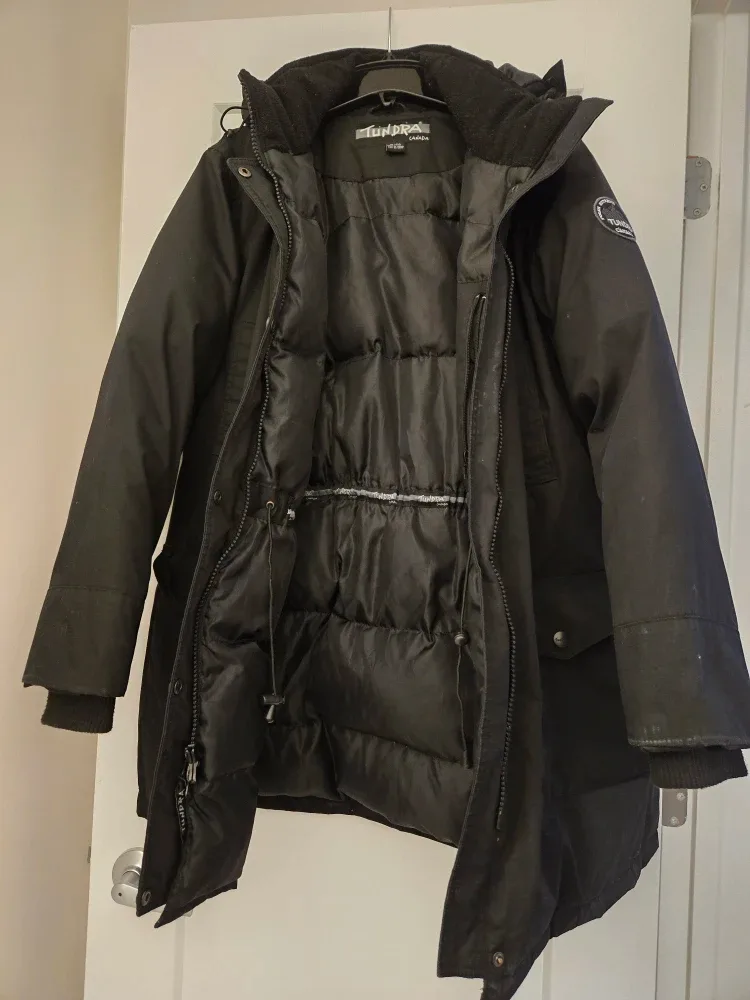 Tundra Canada Black Winter Parka - XL image indicator(4)