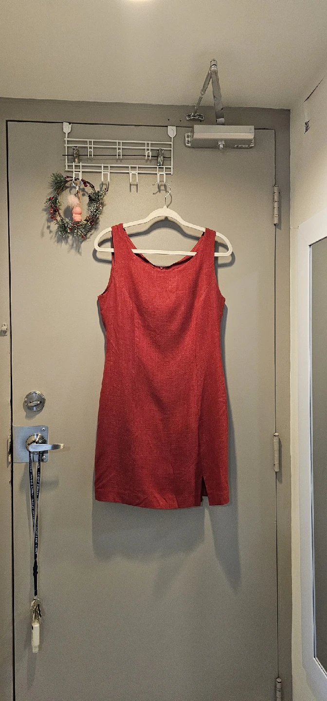 Red Dress - Size CDN 10 / US 8