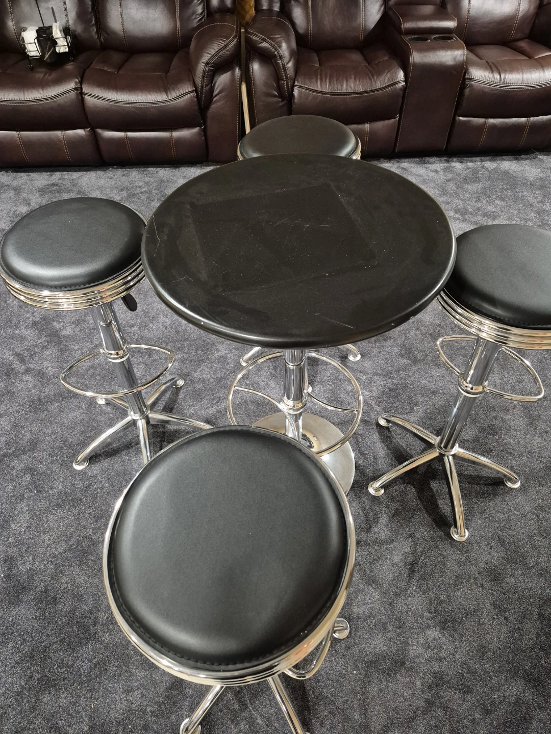Retro Style Pub Table and 4 Stools - Black - photo 3