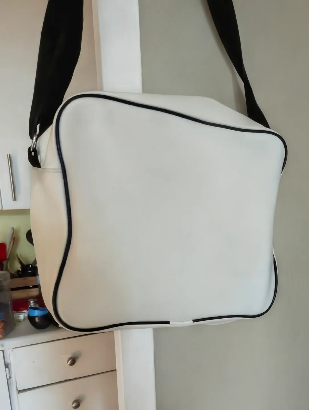 Converse Chuck Taylor All Star White Shoulder Bag image indicator(2)