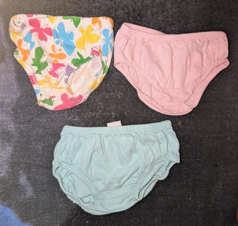 Girls sz 6 months diaper covers