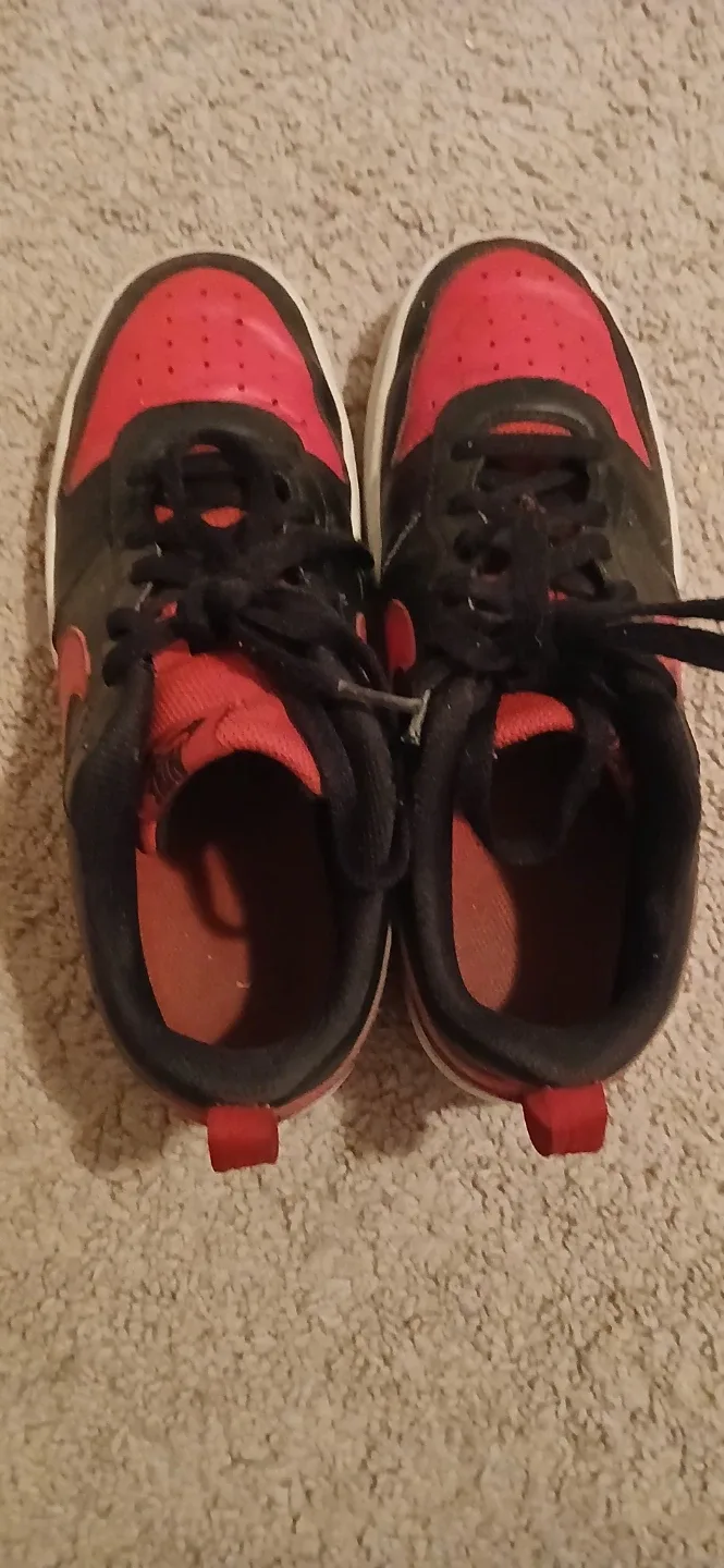 Nike Court Borough Low 2 Shoes - Size 7 Youth image indicator(3)