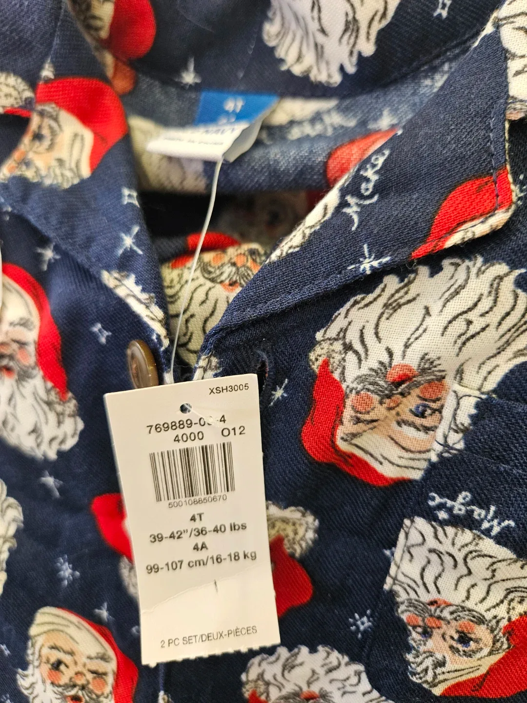 Old Navy Santa Pajamas - Size 4T image indicator(2)