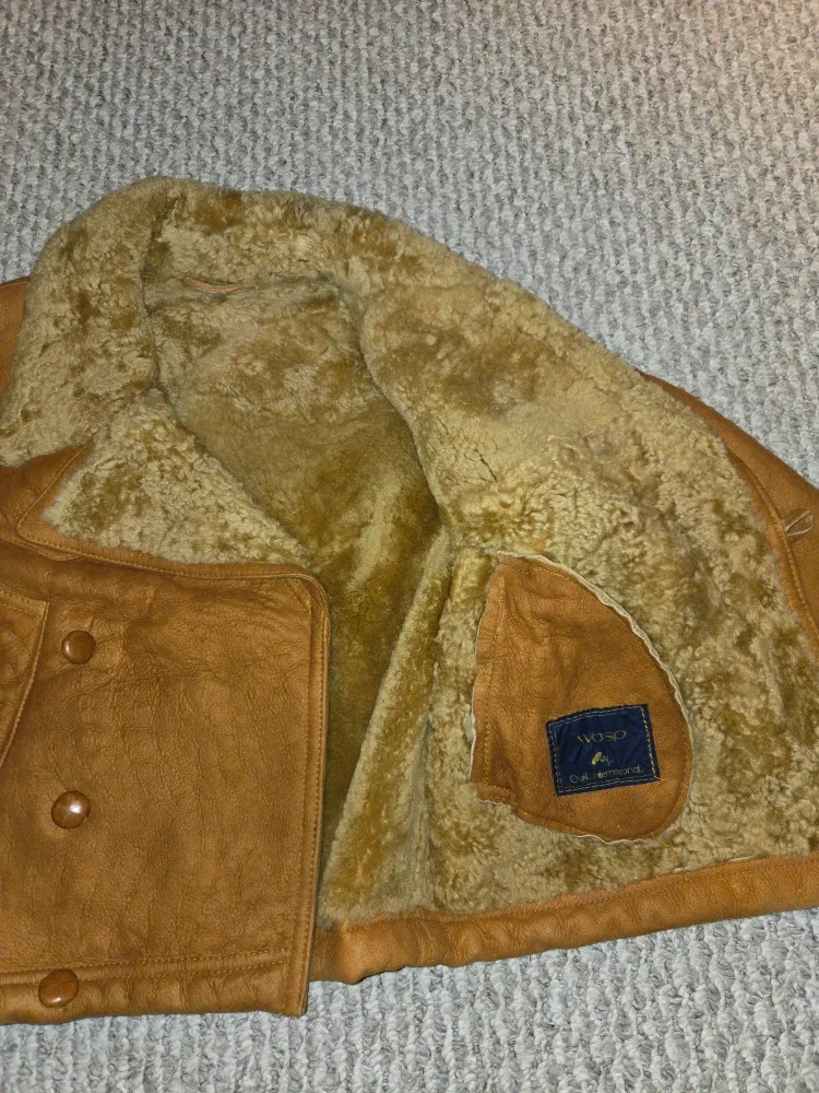 Vintage Shearling Leather Jacket image indicator(3)