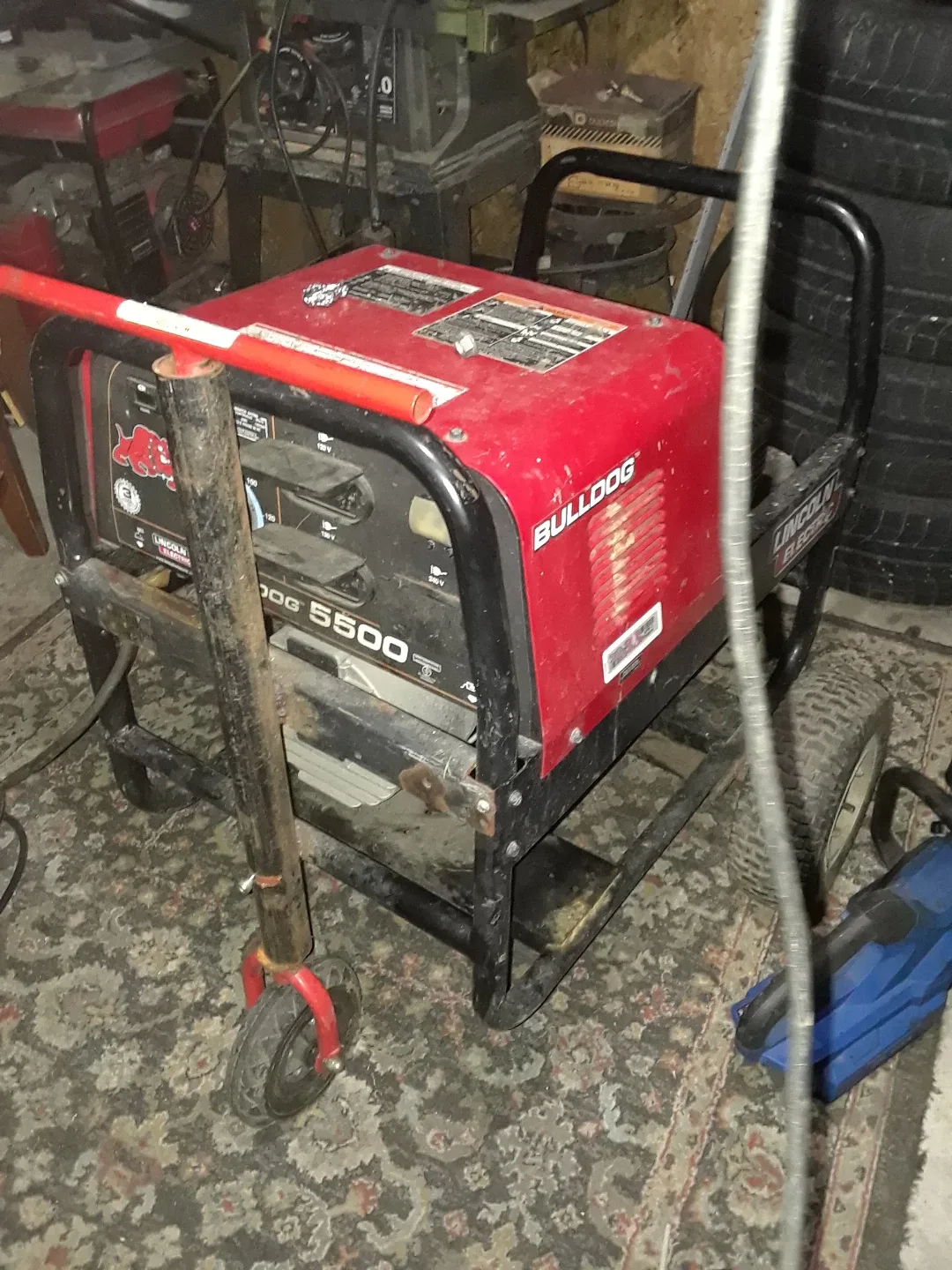 Lincoln Electric Bulldog 5500 Generator