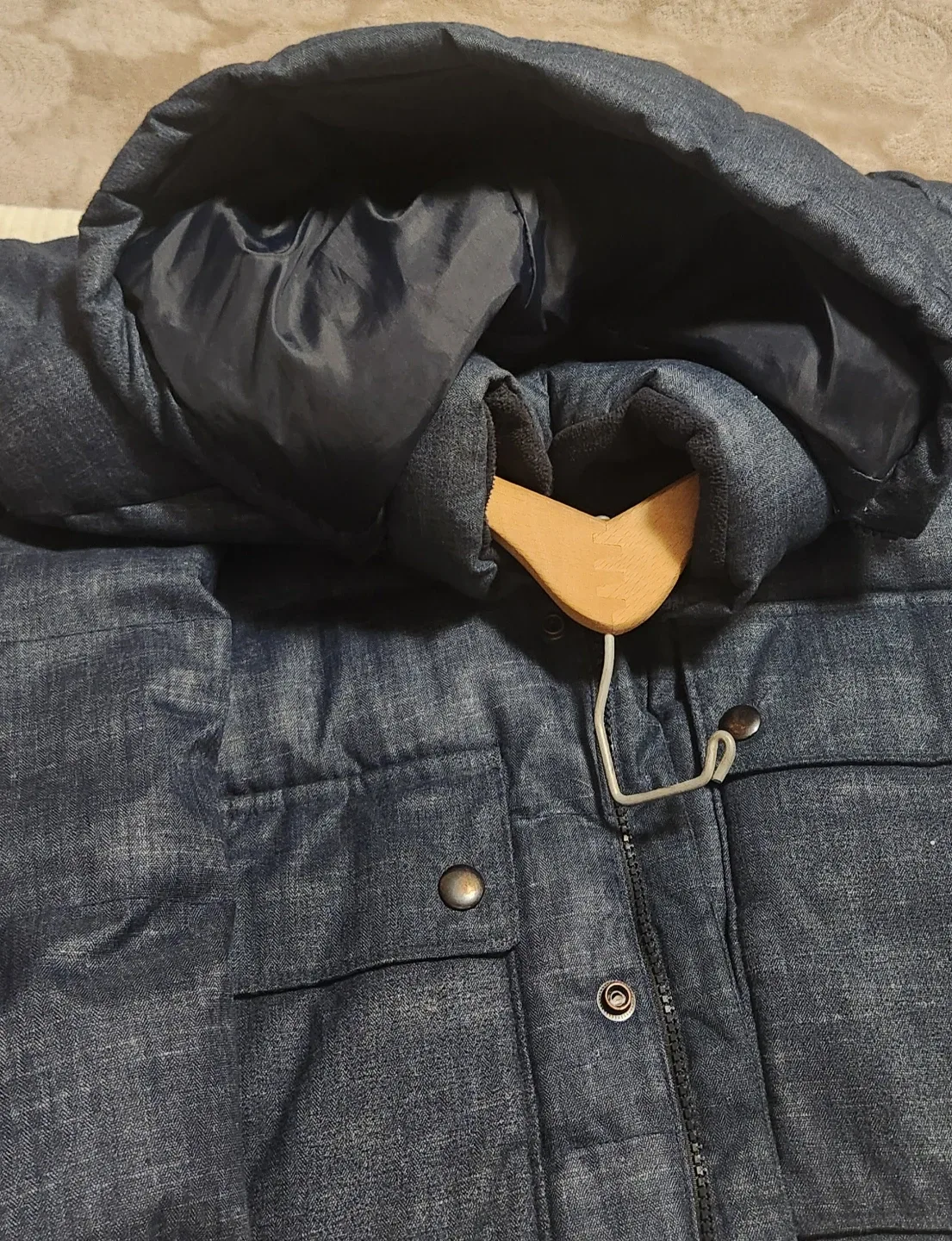 Old Navy Puffer Jacket - Size M image indicator(2)