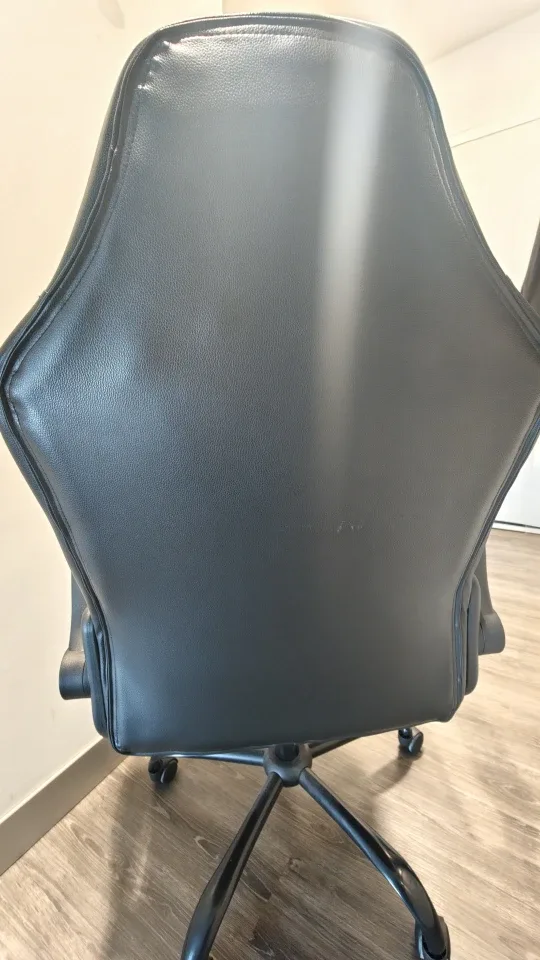 Desk Chair - Black and White image indicator(4)