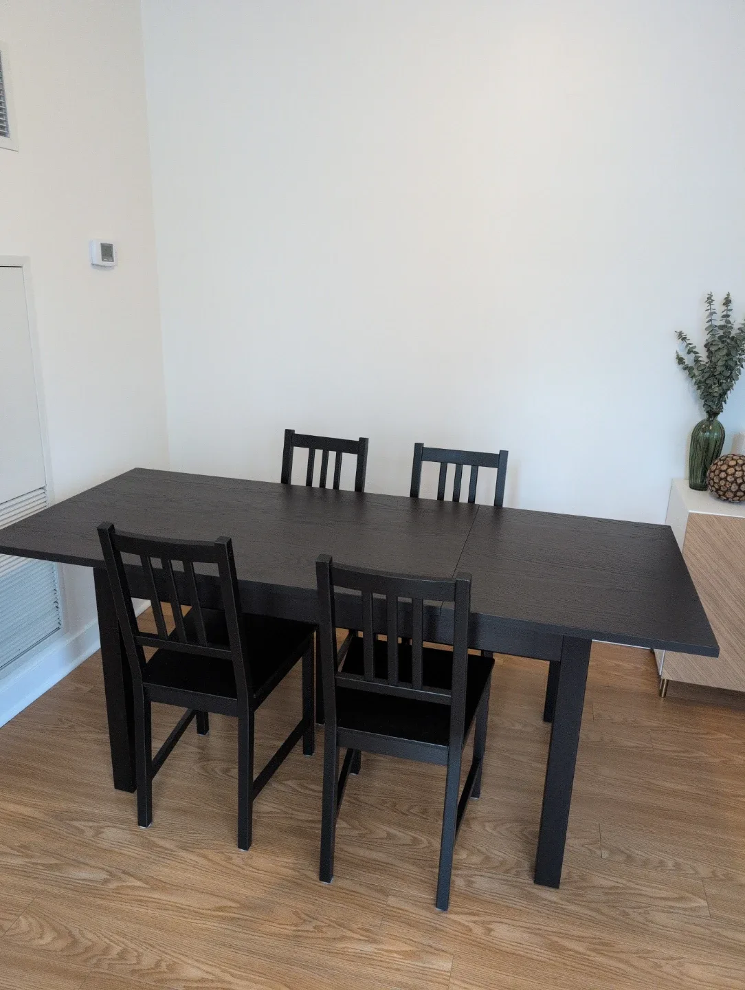 IKEA Extendable Dining Table + 4 Chairs SET image indicator(3)
