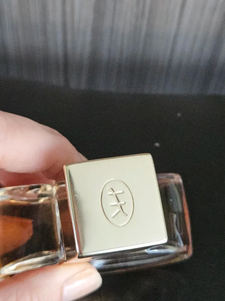 Heidi Klum Shine 1.0 fl oz Eau de Toilette image indicator(4)