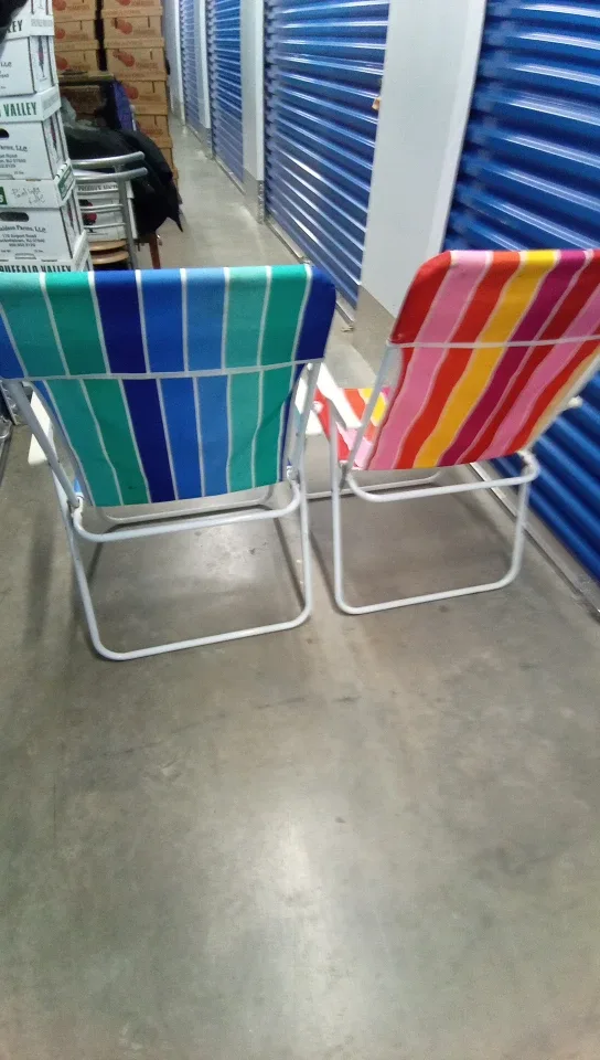 Two Striped Folding Beach Chairs image indicator(3)