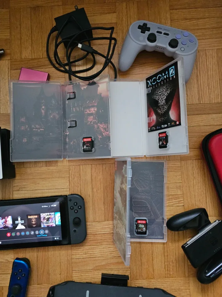 Nintendo Switch Bundle image indicator(2)