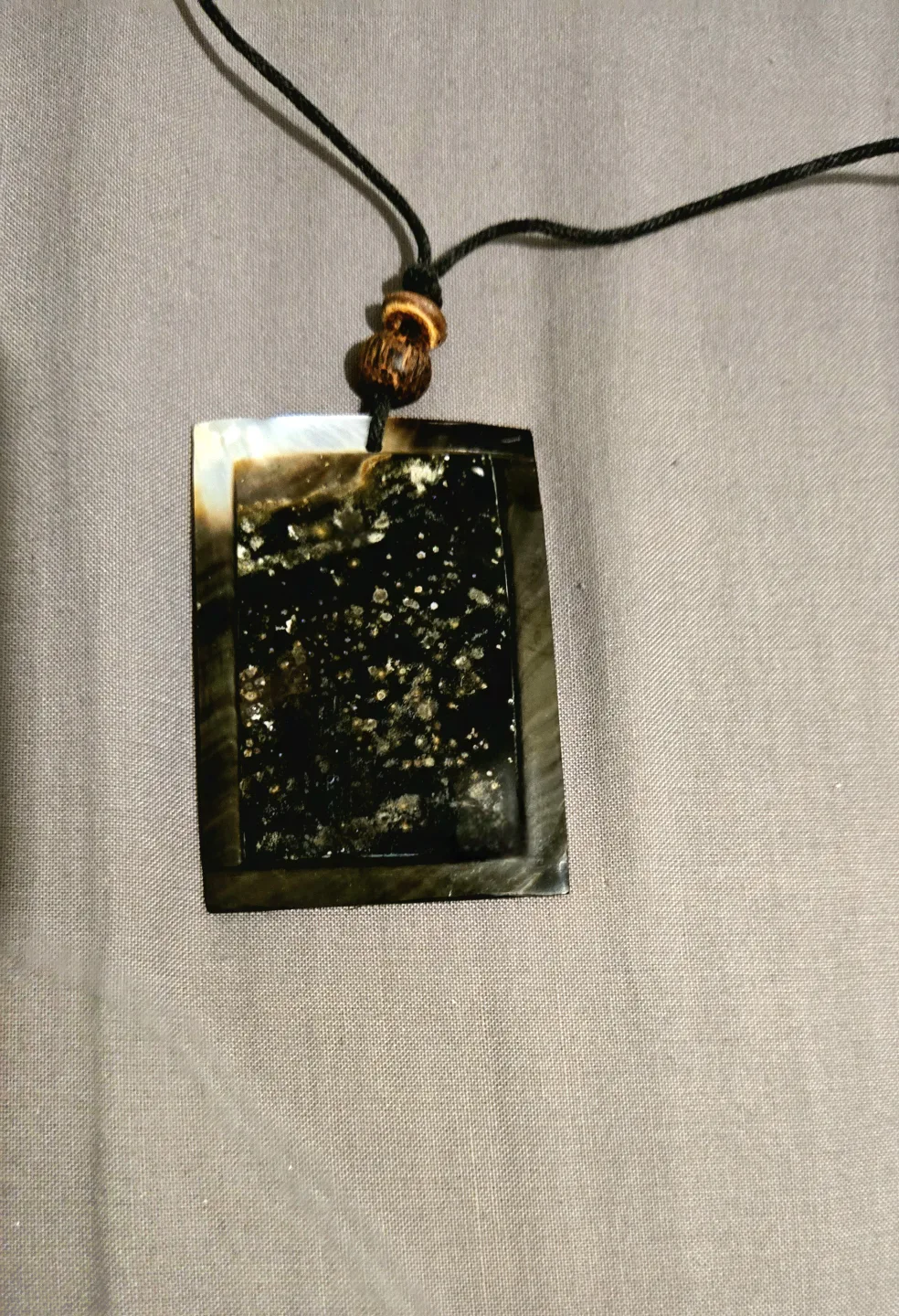 Handmade Shell Pendant Necklace image indicator(2)