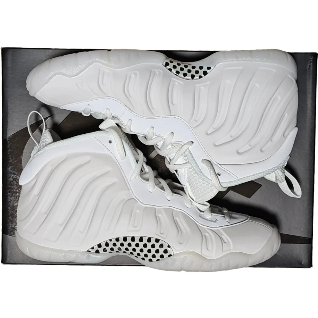 *NIB* 6.5Y — Nike Little Posite One "Triple White"