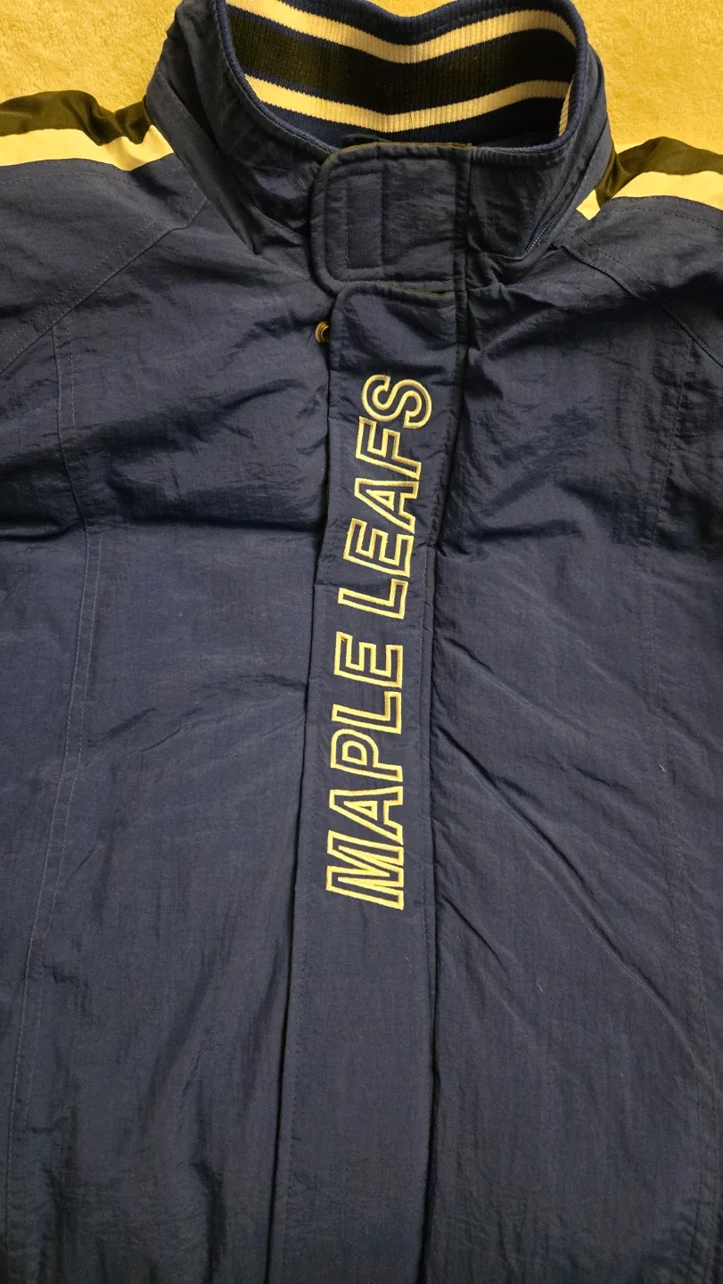Starter Maple Leafs NHL Jacket XXL image indicator(2)