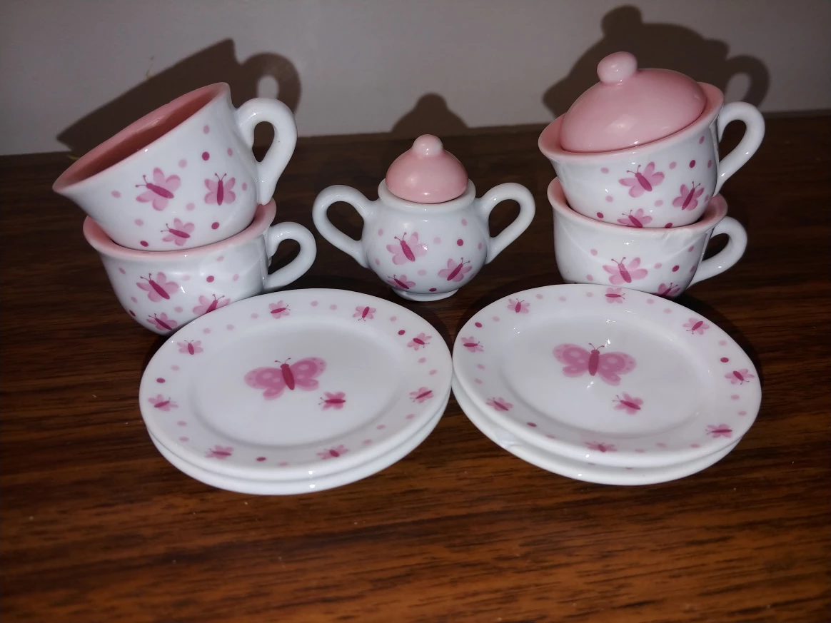 Pink Butterfly Porcelain Tea Set