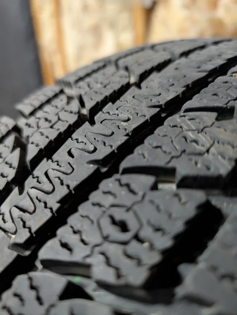 (4)-205/55R16 Winter Tires On Steel Rims Off 2013 Honda Civic image indicator(6)