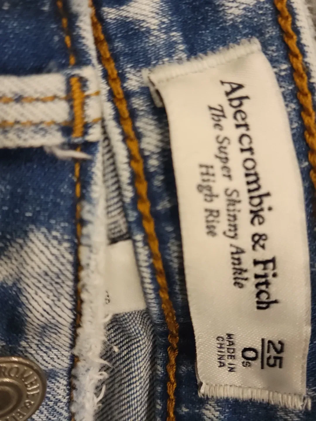 Women's size zero 2 pairs $5 image indicator(3)