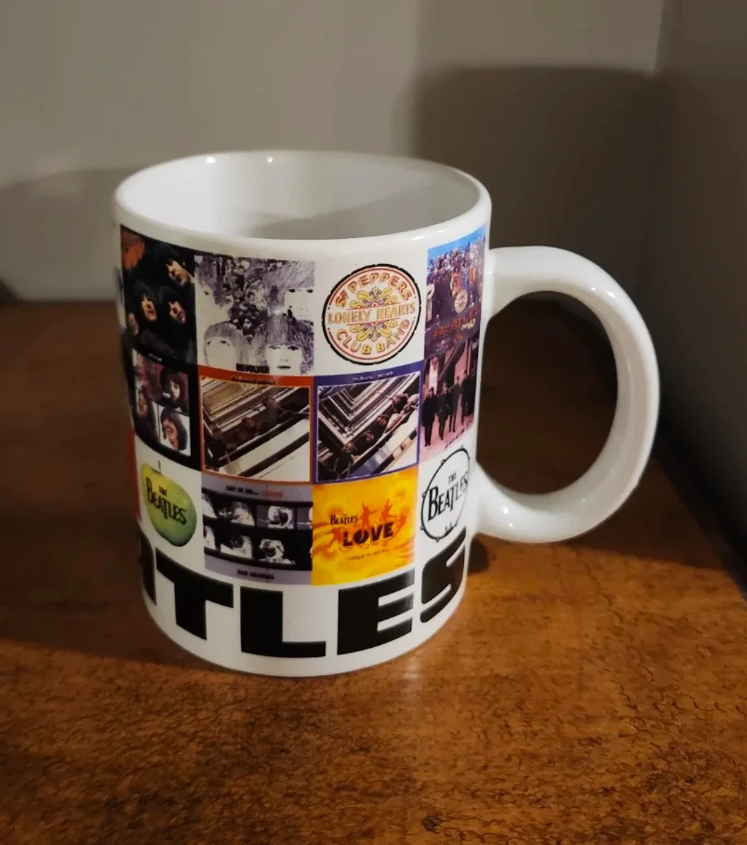 The Beatles Mug image indicator(2)