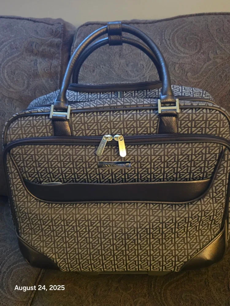 Anne Klein Rolling Suitcase image indicator(9)