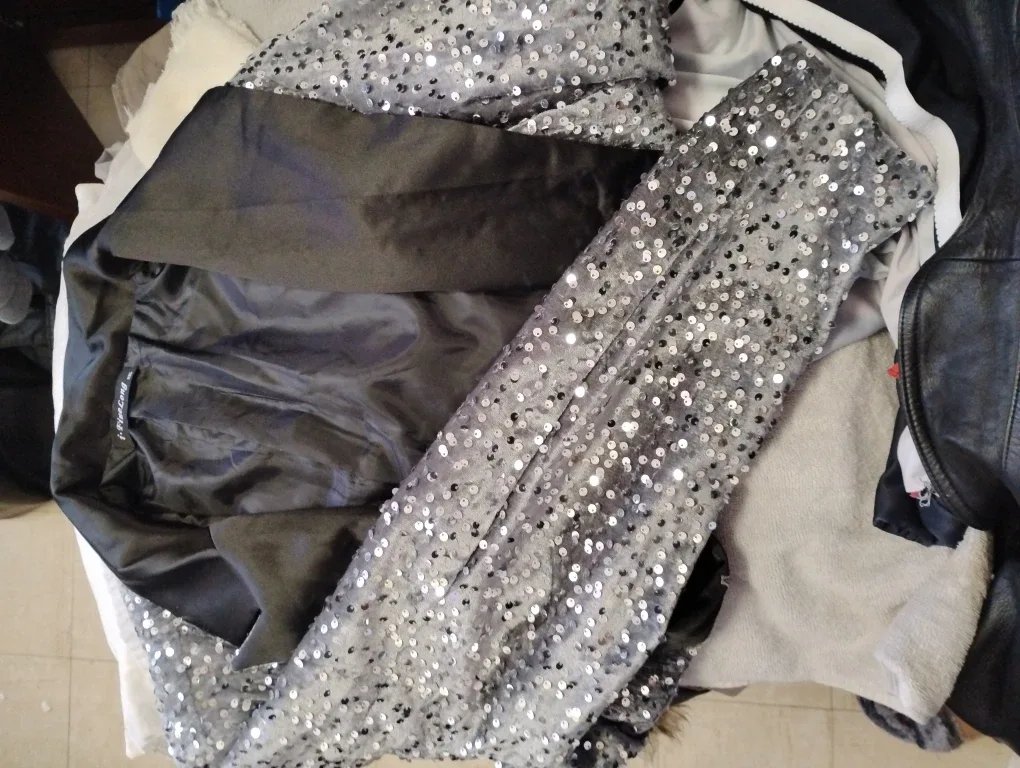 i-FiveLong Sequin Blazer - Size M thumbnail