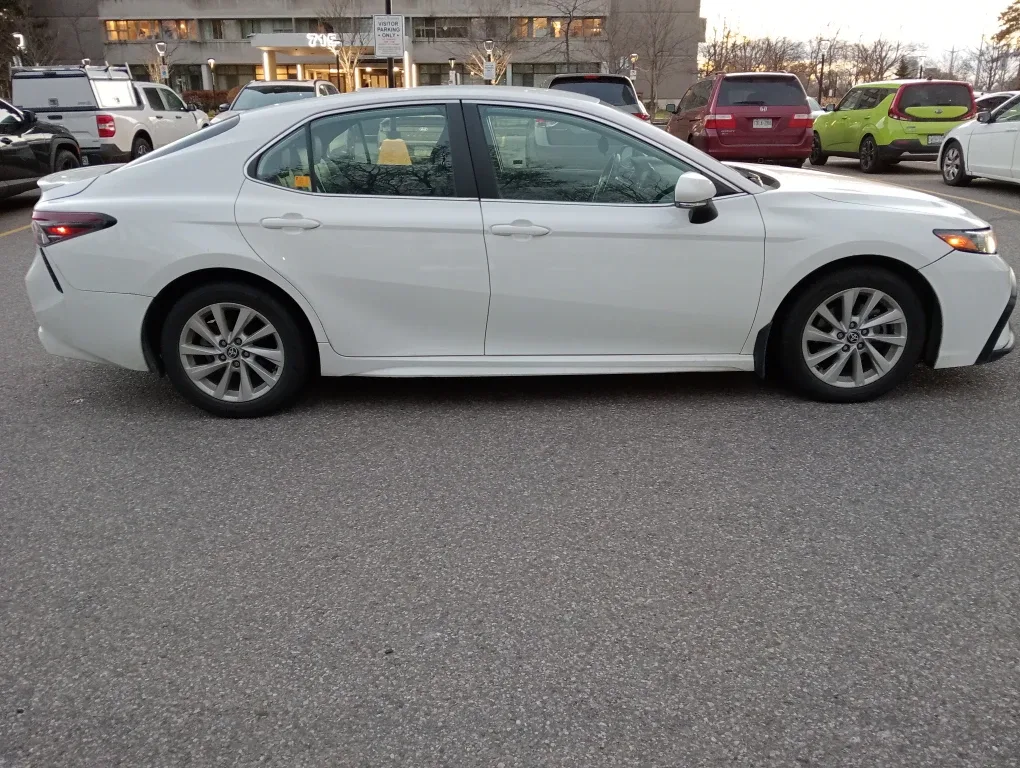 Toyota Camry - Black Interior, 80292 km image indicator(10)