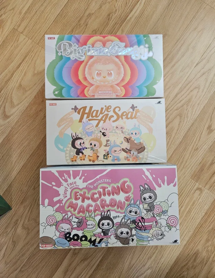 LABUBU - BIG INTO ENERGY + HAVE A SEAT + EXCITING MACARON