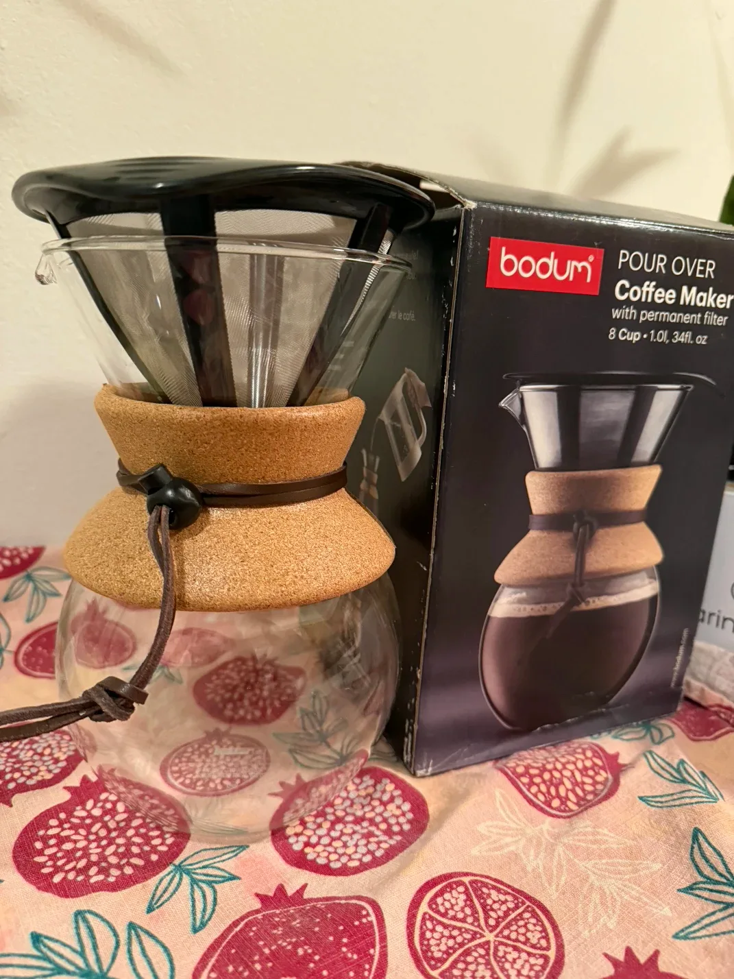 Bodum Pour Over Coffee Maker - 8 Cup image indicator(2)