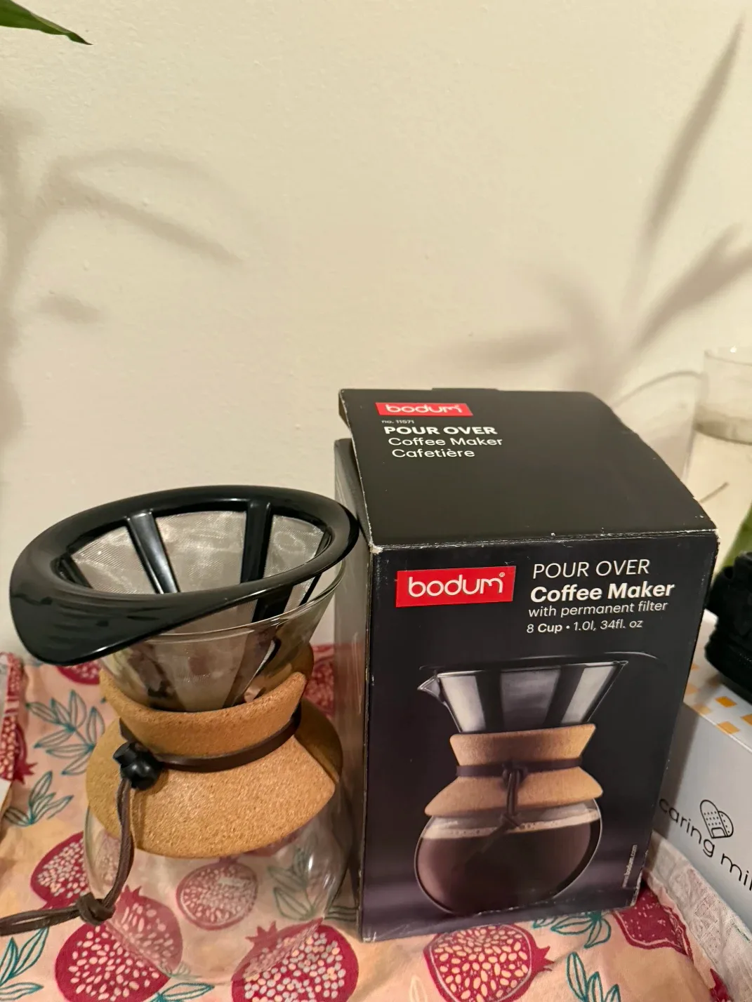 Bodum Pour Over Coffee Maker - 8 Cup image indicator(3)