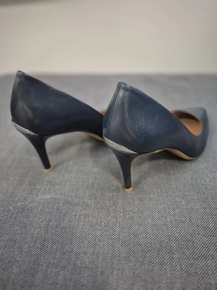 New Calvin Klein Navy Blue Pumps Size 8 - photo 4