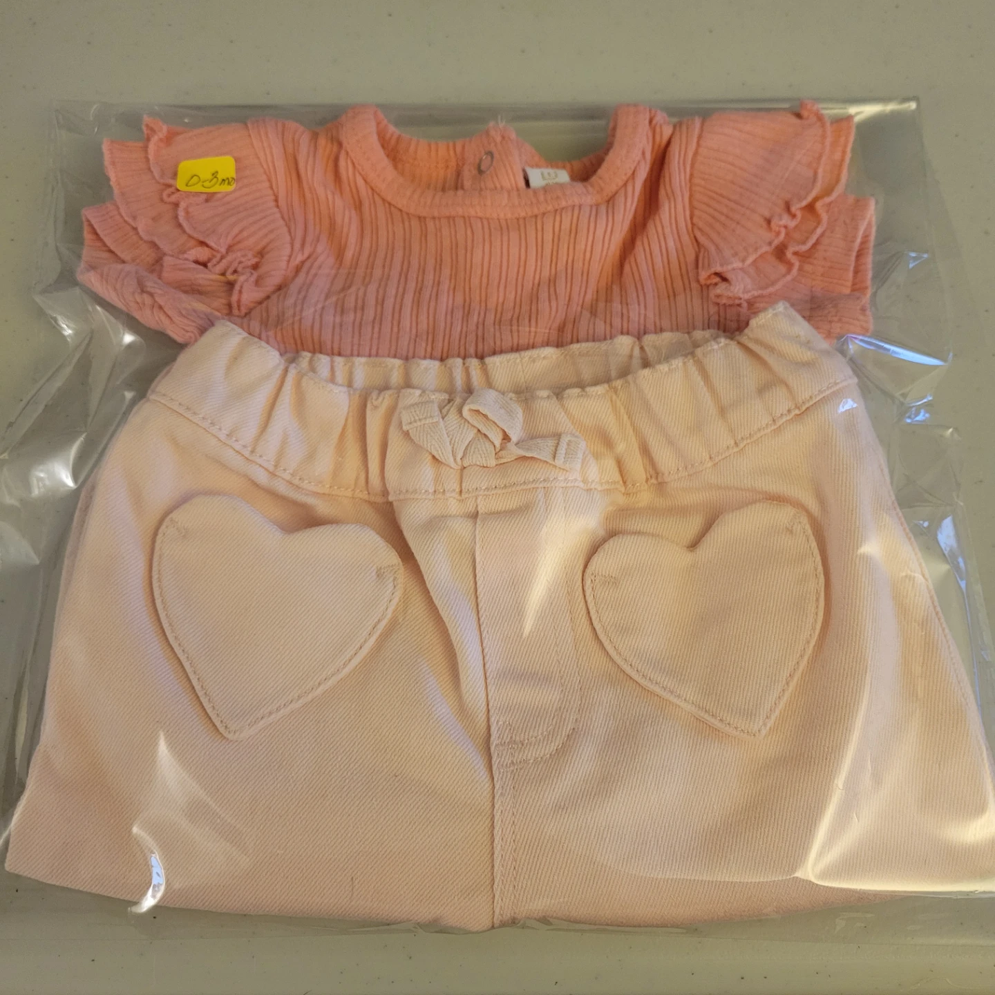 Cute Pink Baby Outfit with Heart Pockets 0-3mo 🥕 - photo 2