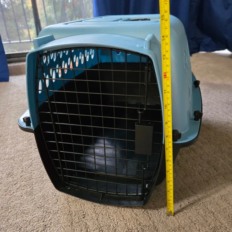 Blue Plastic Pet Carrier