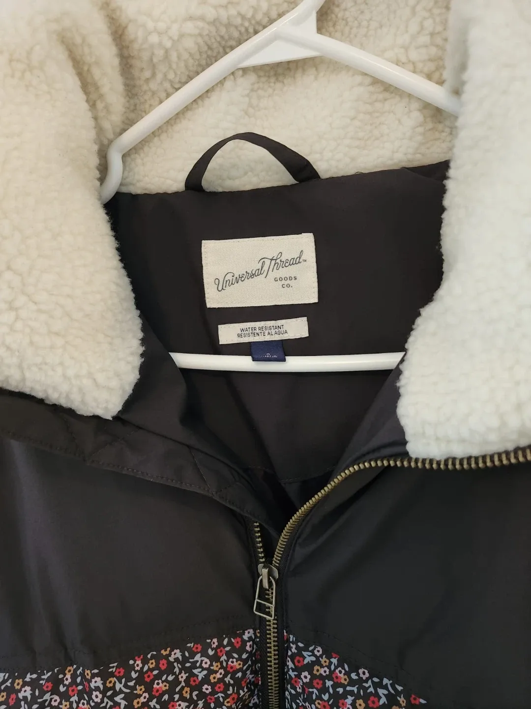 Universal Thread Floral Puffer Jacket - Size S image indicator(3)