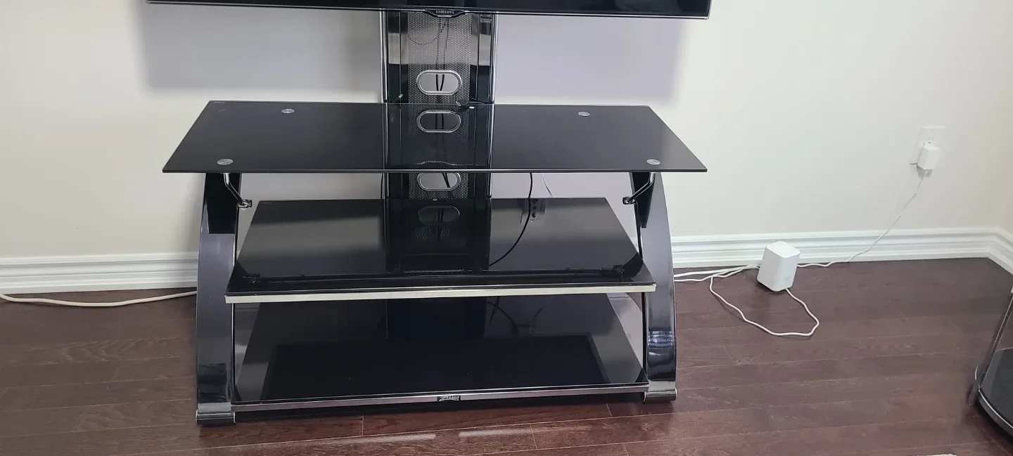 Tv Stand table. **** No TV **** image indicator(7)