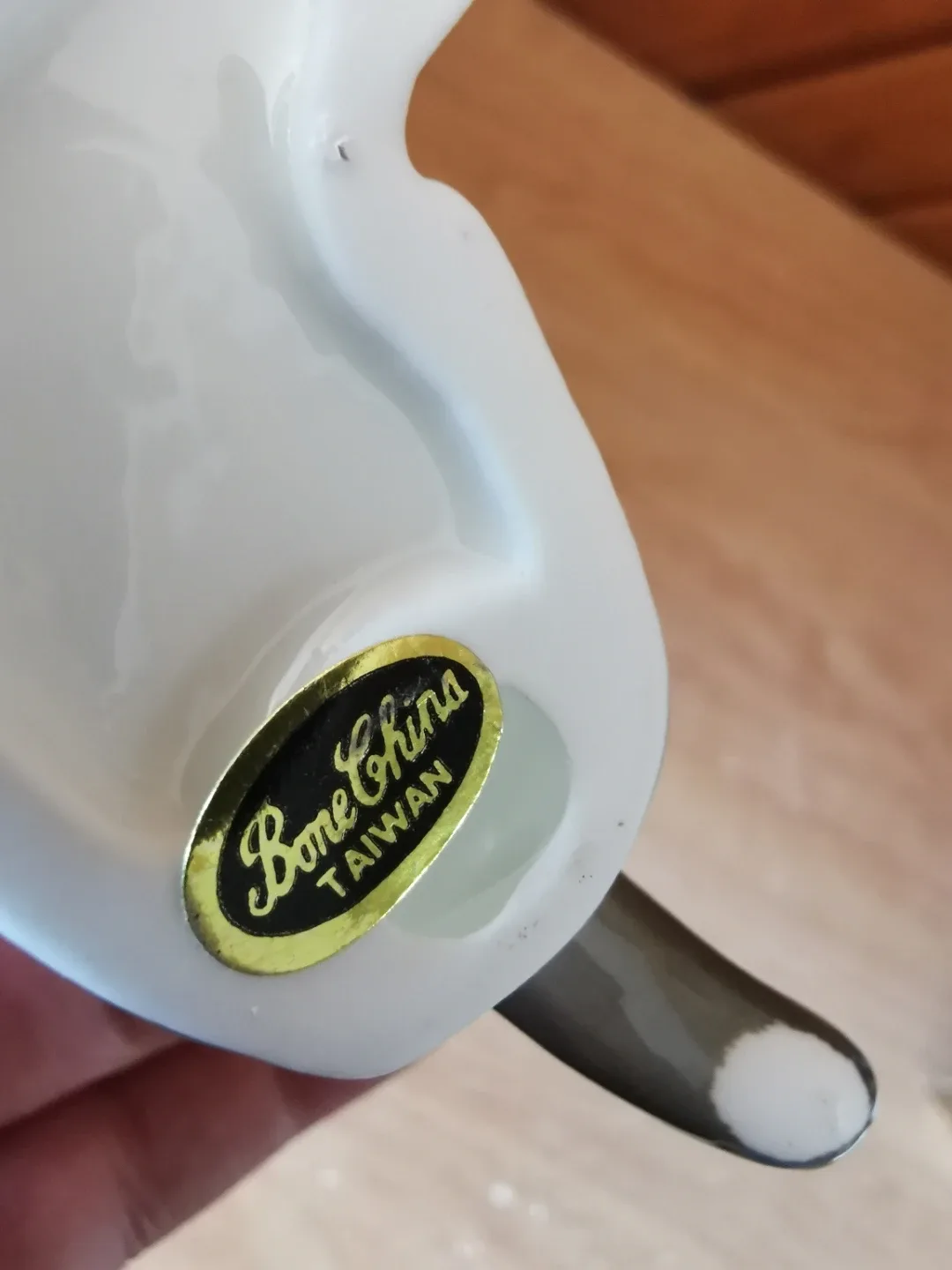 Vintage Set of 3 Bone China Cats Decor image indicator(7)