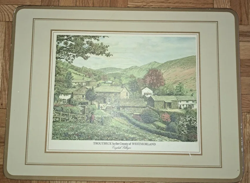 Vintage English Village Placemats set of 4. image indicator(3)