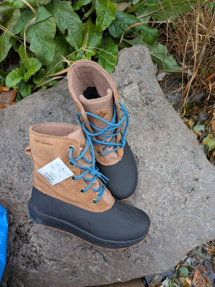 NEW Columbia Moritza Shield Omni Heat Elk River winter boot image indicator(2)