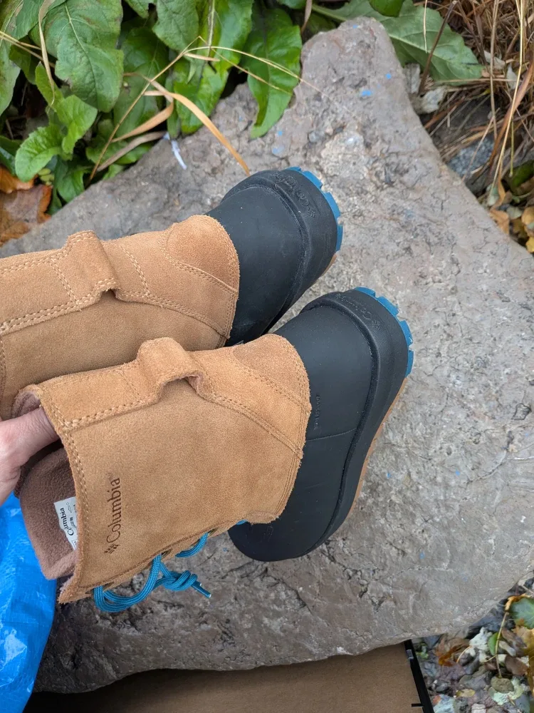 NEW Columbia Moritza Shield Omni Heat Elk River winter boot image indicator(3)