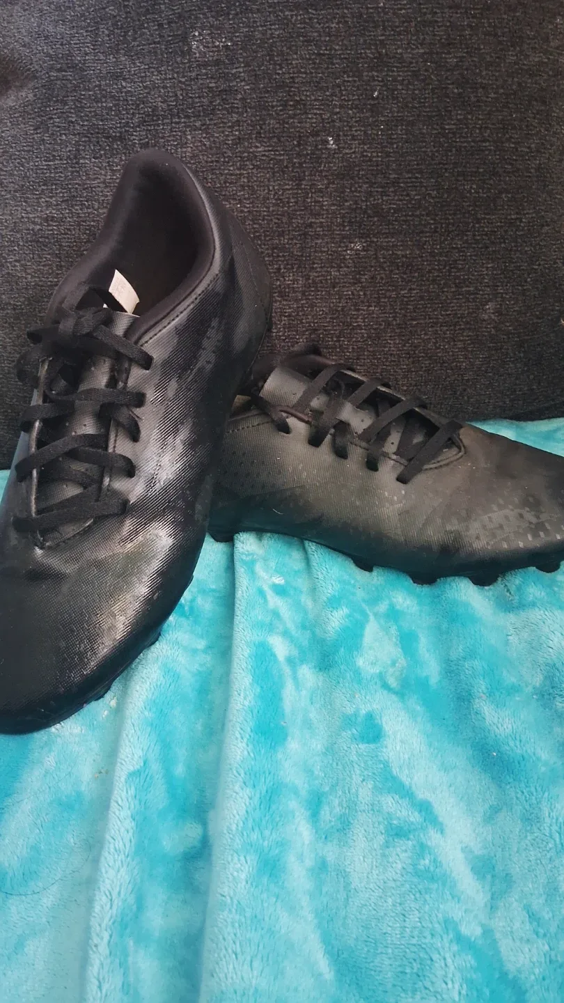 Adidas Predator Soccer Cleats image indicator(2)