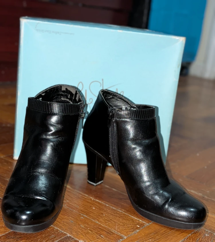 Life Stride Black Ankle Boots Size 9M