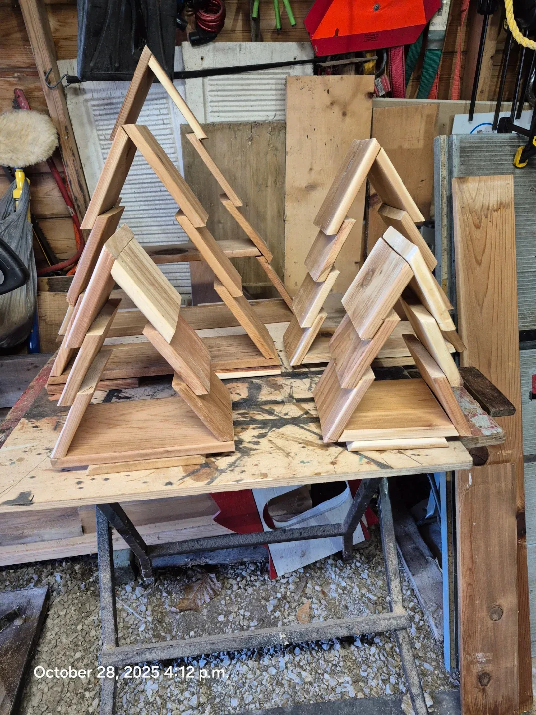 Wooden Christmas Tree Decor image indicator(2)