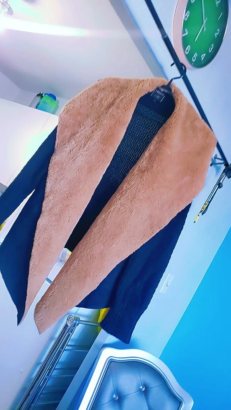 Dior T-Shirt, Tommy Hilfiger Polo Dress - Size M image indicator(8)