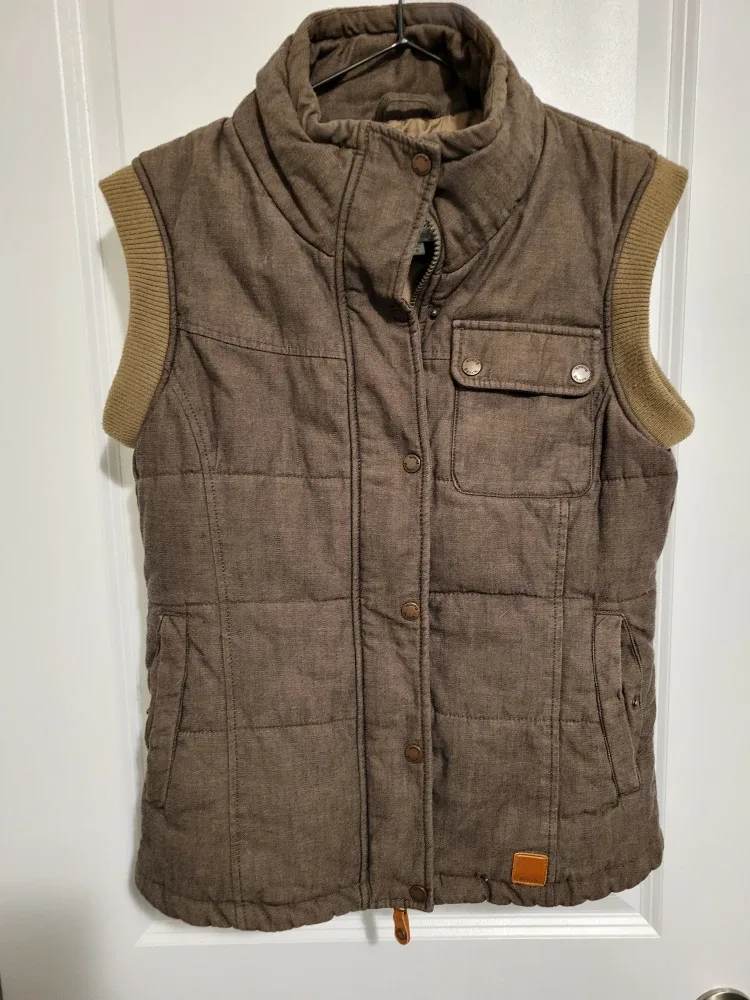 BENCH Vest (Like New)