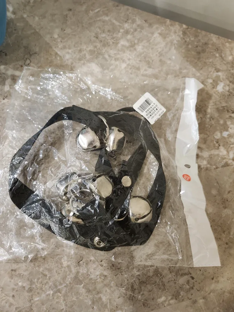 Dog Doorbell for Potty Training image indicator(2)