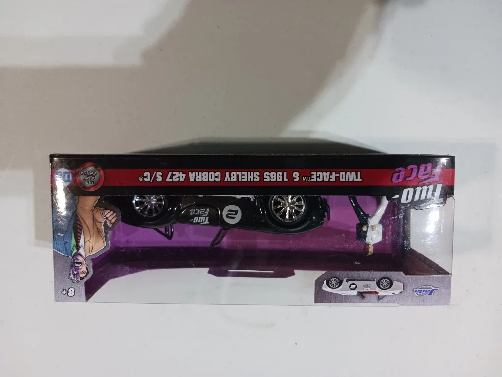 Jada Toys Two-Face 1965 Shelby Cobra 427 S/C