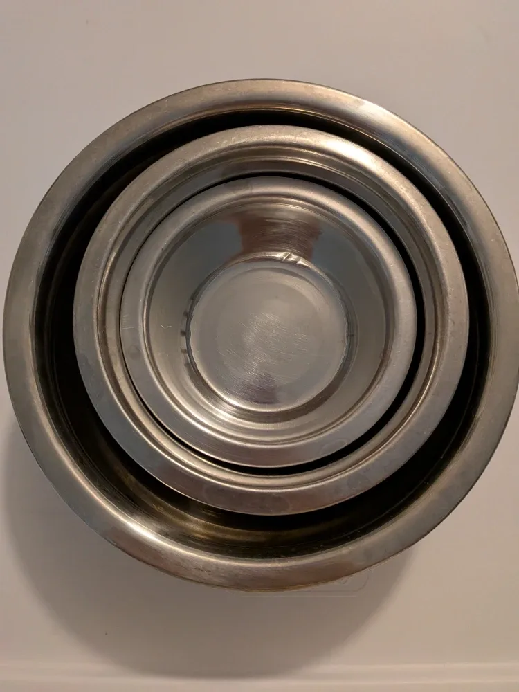 Stainless Steel Mixing Bowls - Set of 3 image indicator(2)