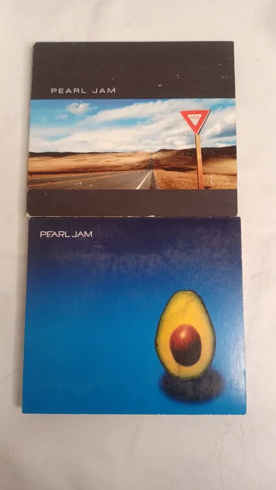 Pearl Jam & Bruce Springsteen CDs image indicator(5)