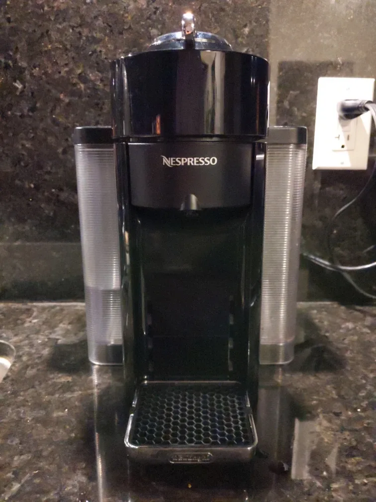 PK 80 vanauley street; Nespresso Vertuo by DeLonghi